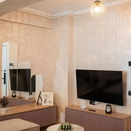 Moonstar In Infinity Pool&spa Апартаменты