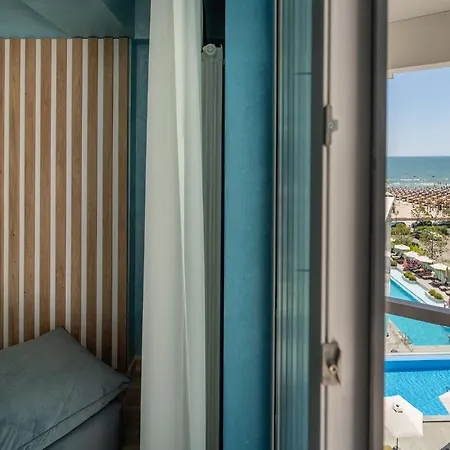 Moonstar In Infinity Pool&spa